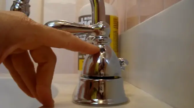 How to Remove Faucet Handle Cap