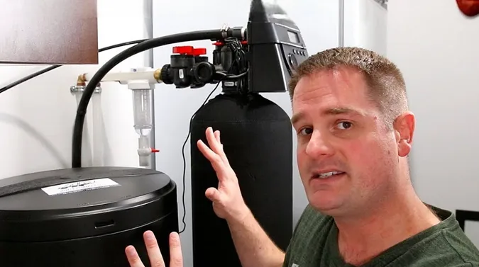 How to Adjust a Mixing Valve for a Water Softener