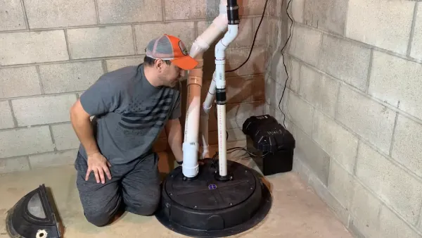 Does the Sump Pump Function Properly With the Cover On