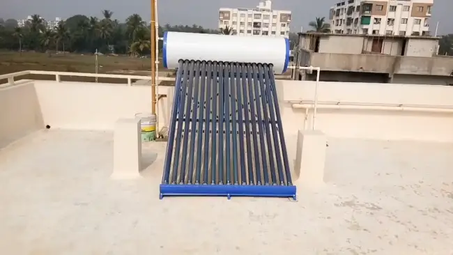 Does a solar water heater work in winter