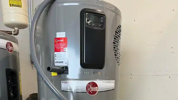What is the life expectancy of a Rheem heat pump water heater