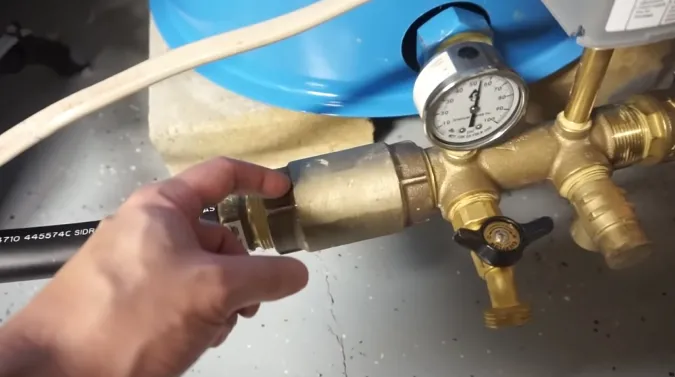 How to Tell If Well Pump Check Valve Is Bad