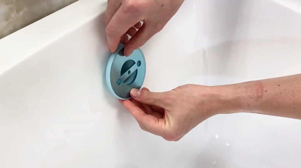 Conducting Final Checks of bathtub gasket