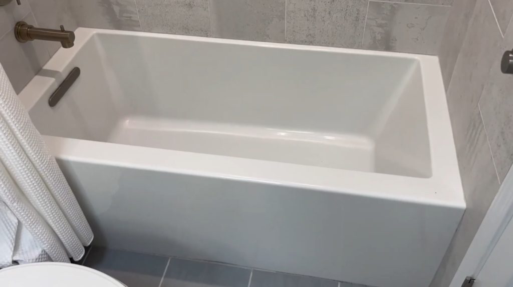 best alcove bathtub